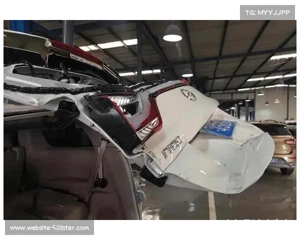 加拿大站维伦纽夫赛道多起事故，安全车多次出动